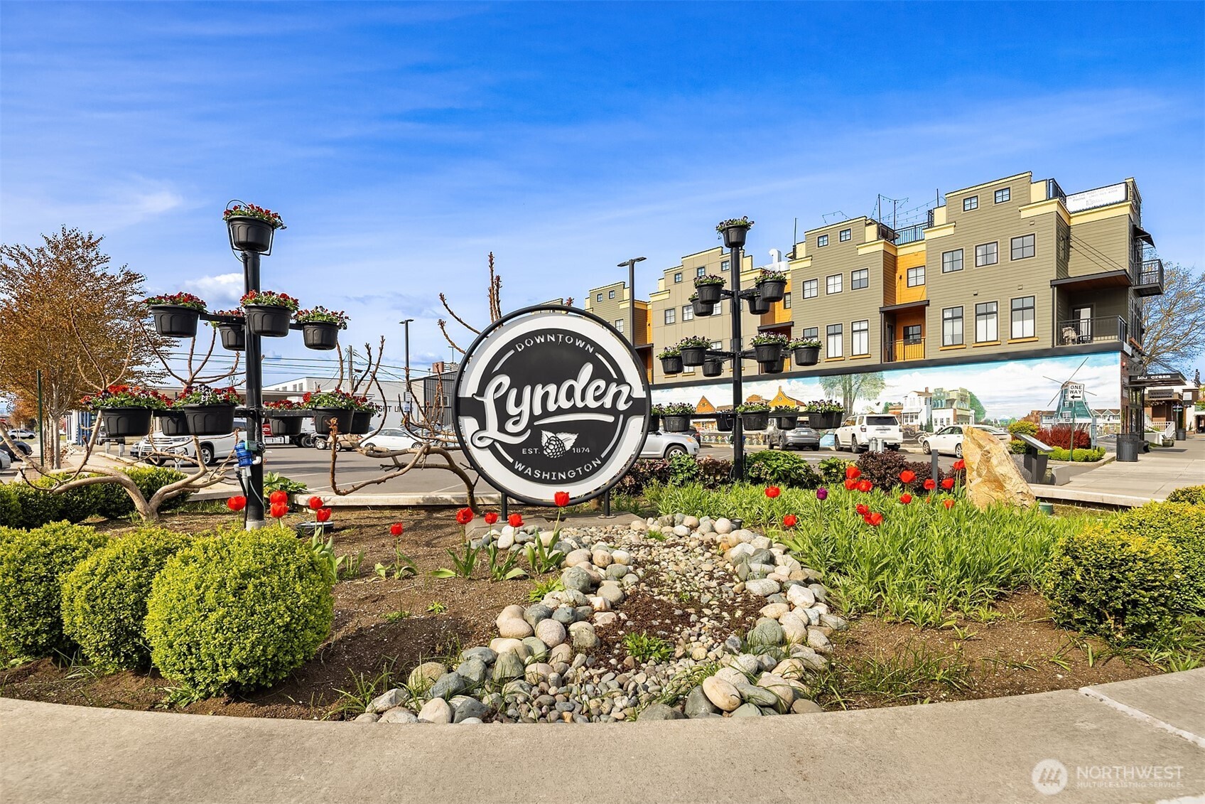 1312 C Street , Lynden, WA 98264-2014