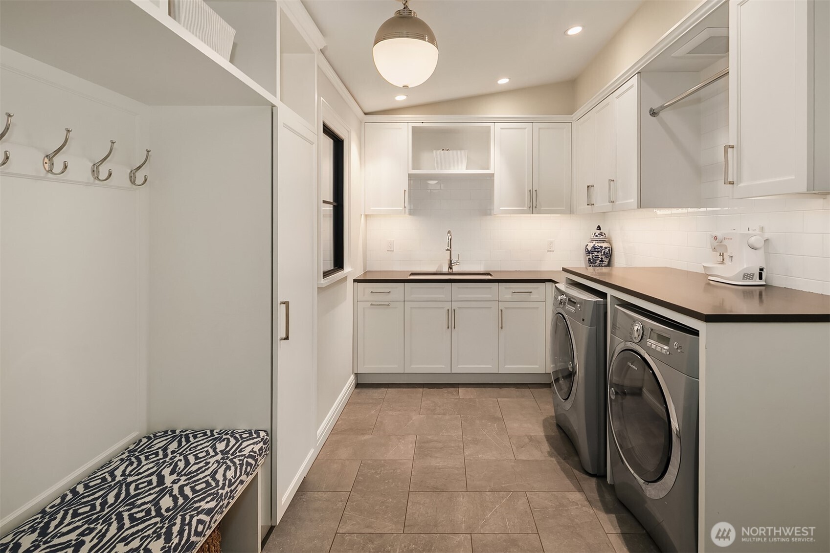 2017 Parkside Drive E, Seattle, WA 98112-2303