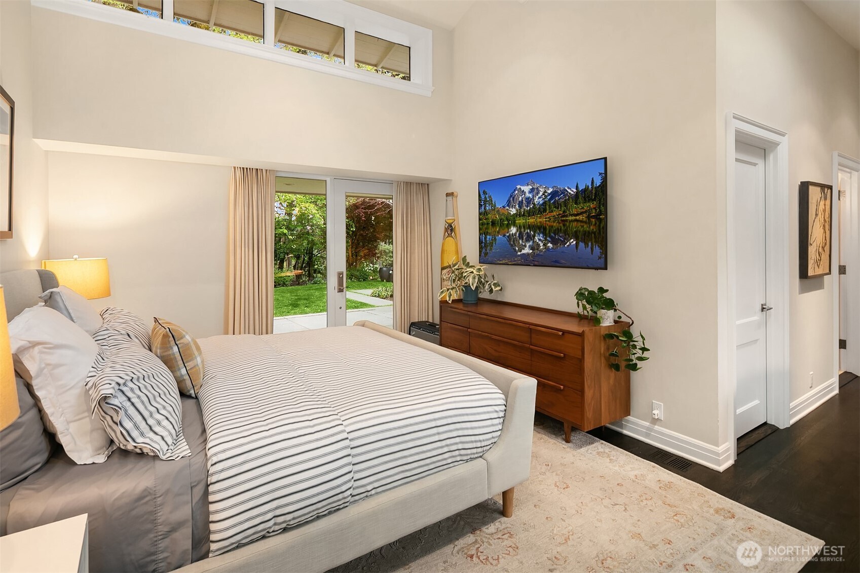 2017 Parkside Drive E, Seattle, WA 98112-2303