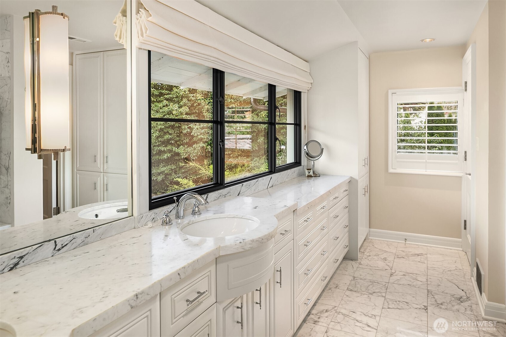 2017 Parkside Drive E, Seattle, WA 98112-2303