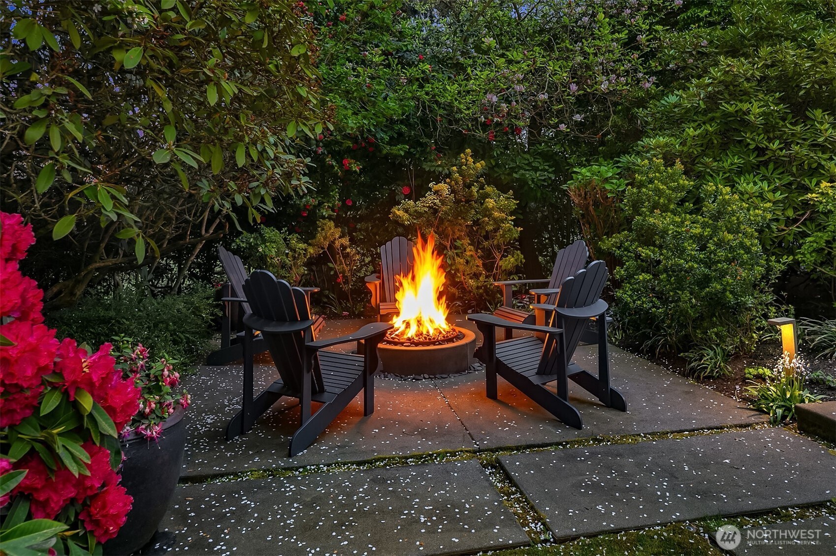 2017 Parkside Drive E, Seattle, WA 98112-2303