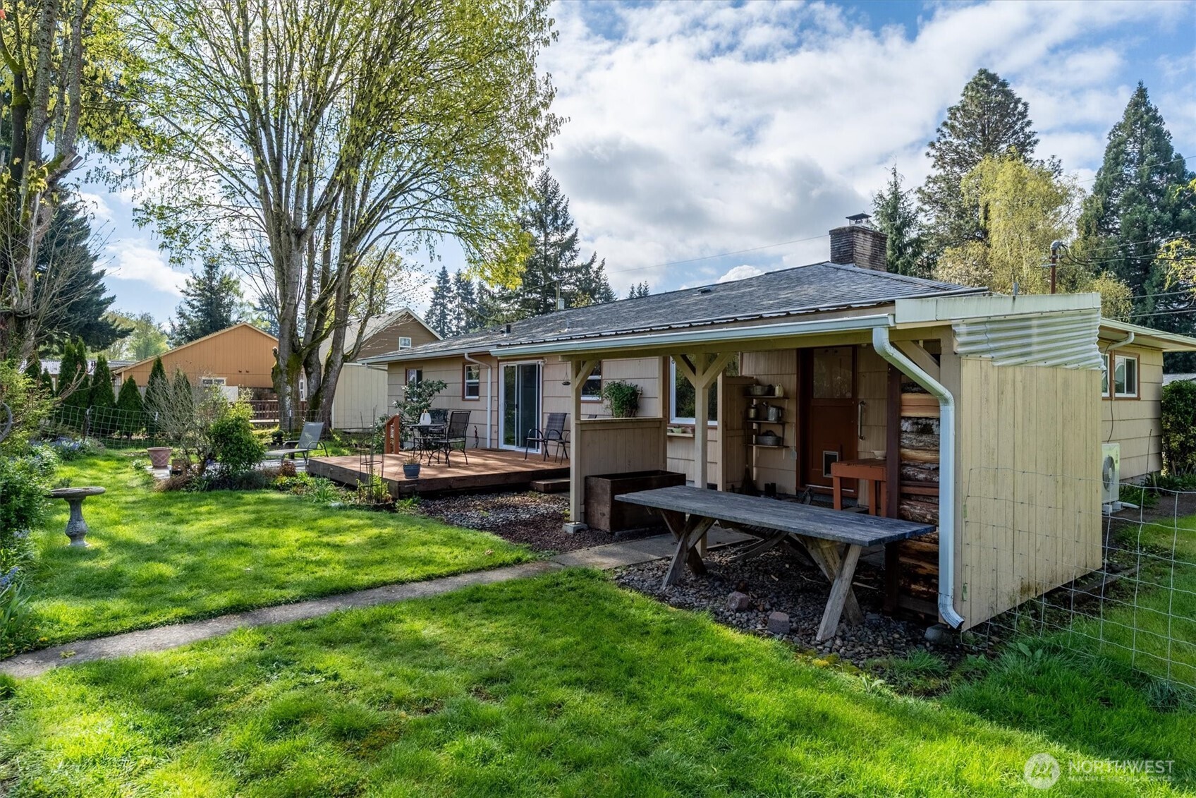 3302 Pine Street , Longview, WA 98632