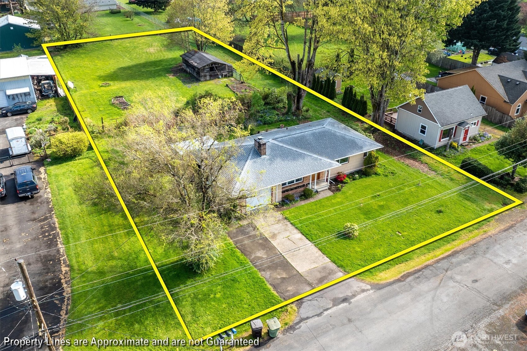 3302 Pine Street , Longview, WA 98632