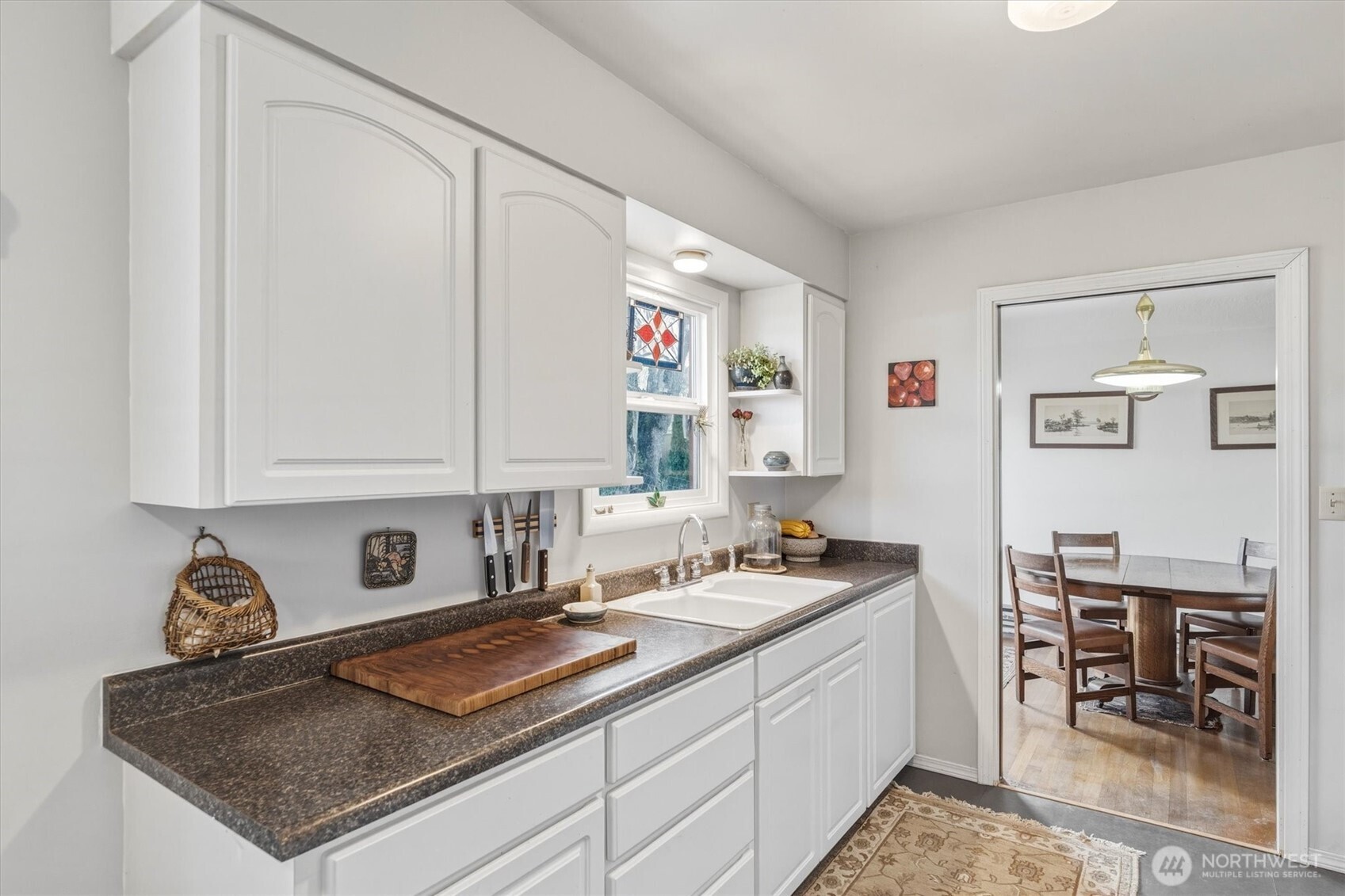 3302 Pine Street , Longview, WA 98632