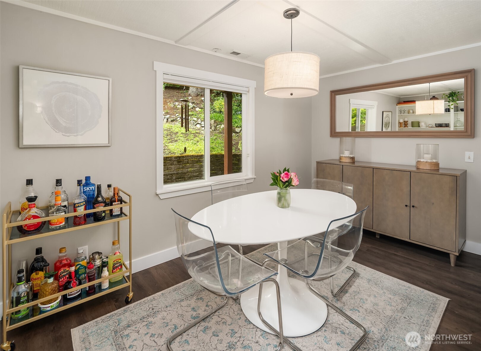 2820 27th Avenue W, Seattle, WA 98199
