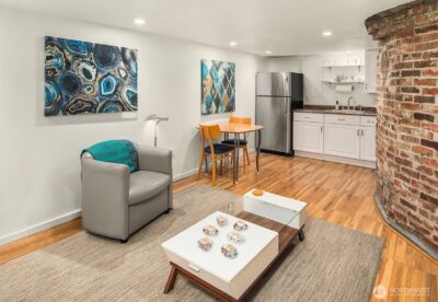 2820 27th Avenue W, Seattle, WA 98199 - Photo 23