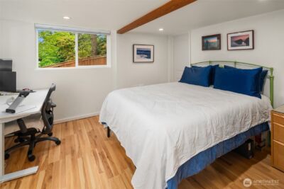 2820 27th Avenue W, Seattle, WA 98199 - Photo 26