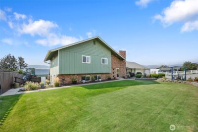 2716 8th Street NE, East Wenatchee, WA 98802 - Photo 4