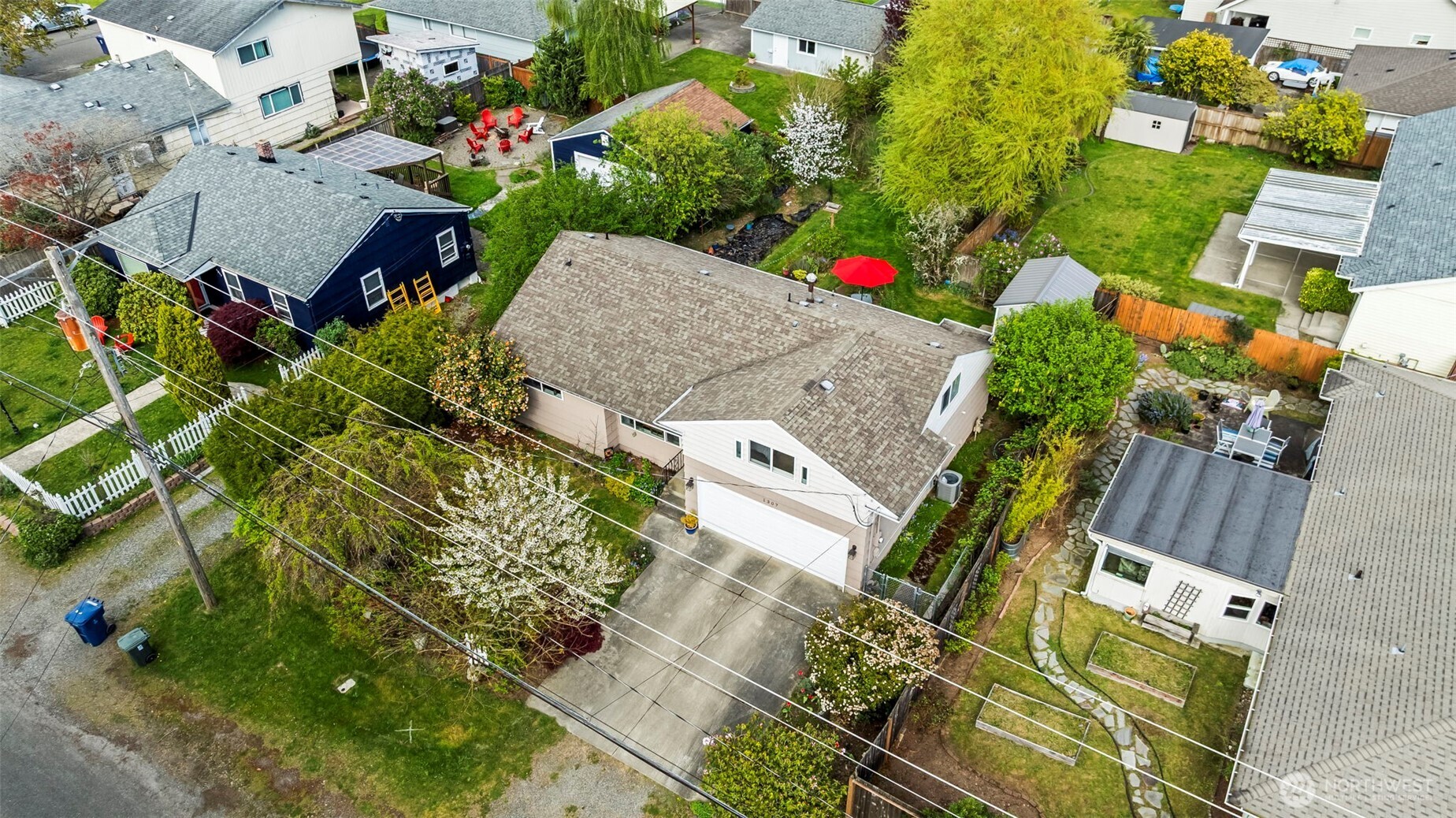 1307 N Huson Street , Tacoma, WA 98406