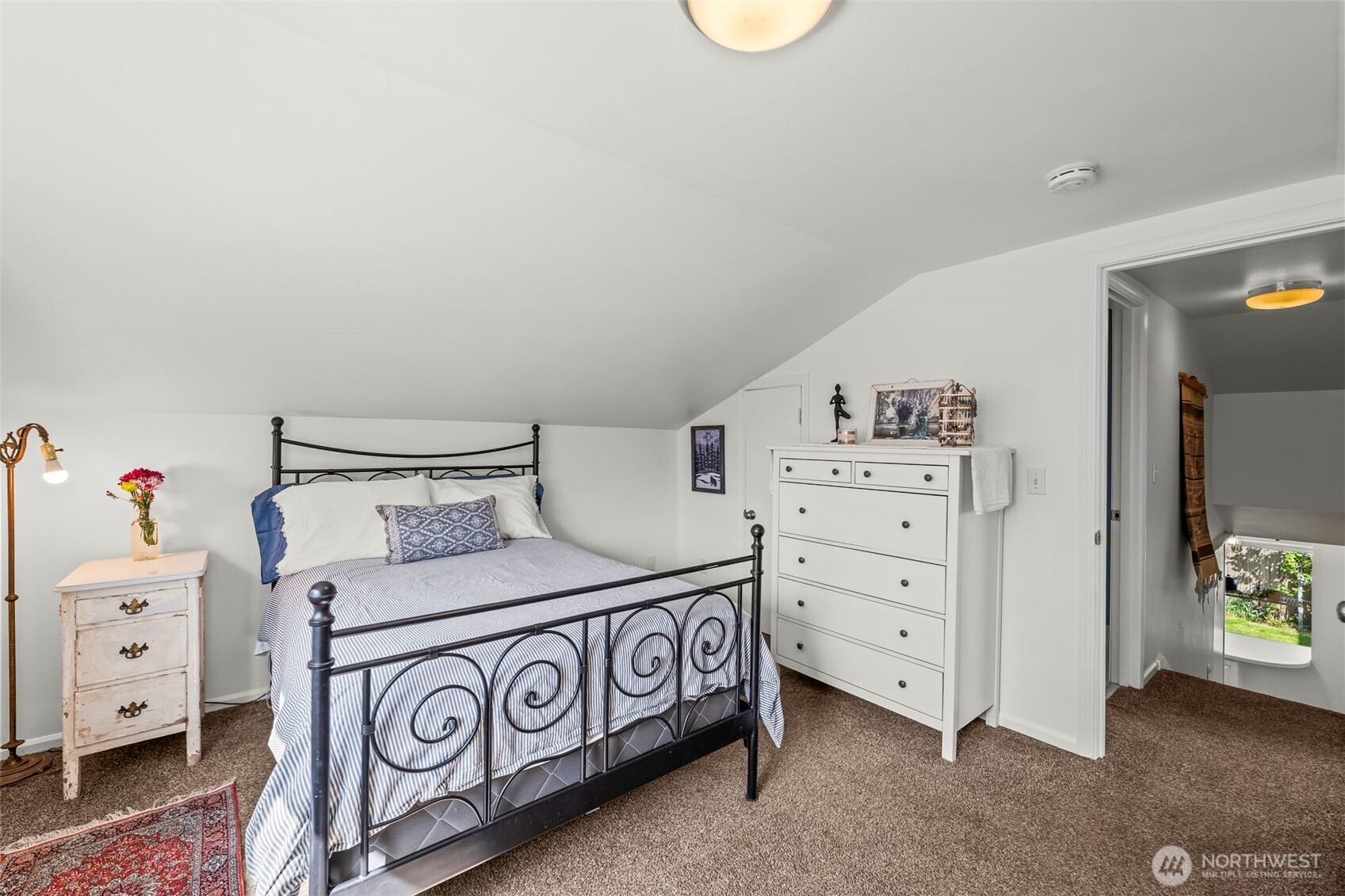 1307 N Huson Street , Tacoma, WA 98406