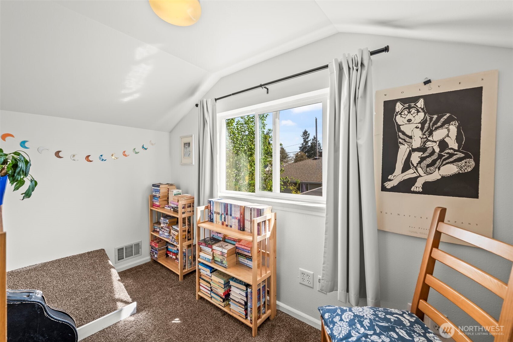 1307 N Huson Street , Tacoma, WA 98406