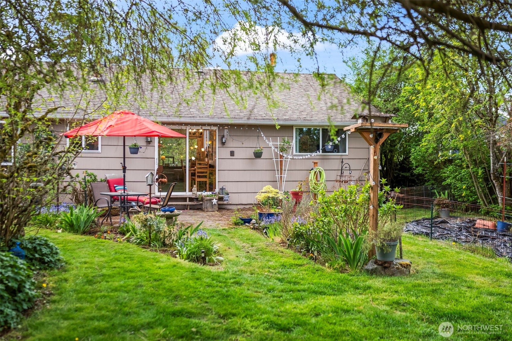 1307 N Huson Street , Tacoma, WA 98406