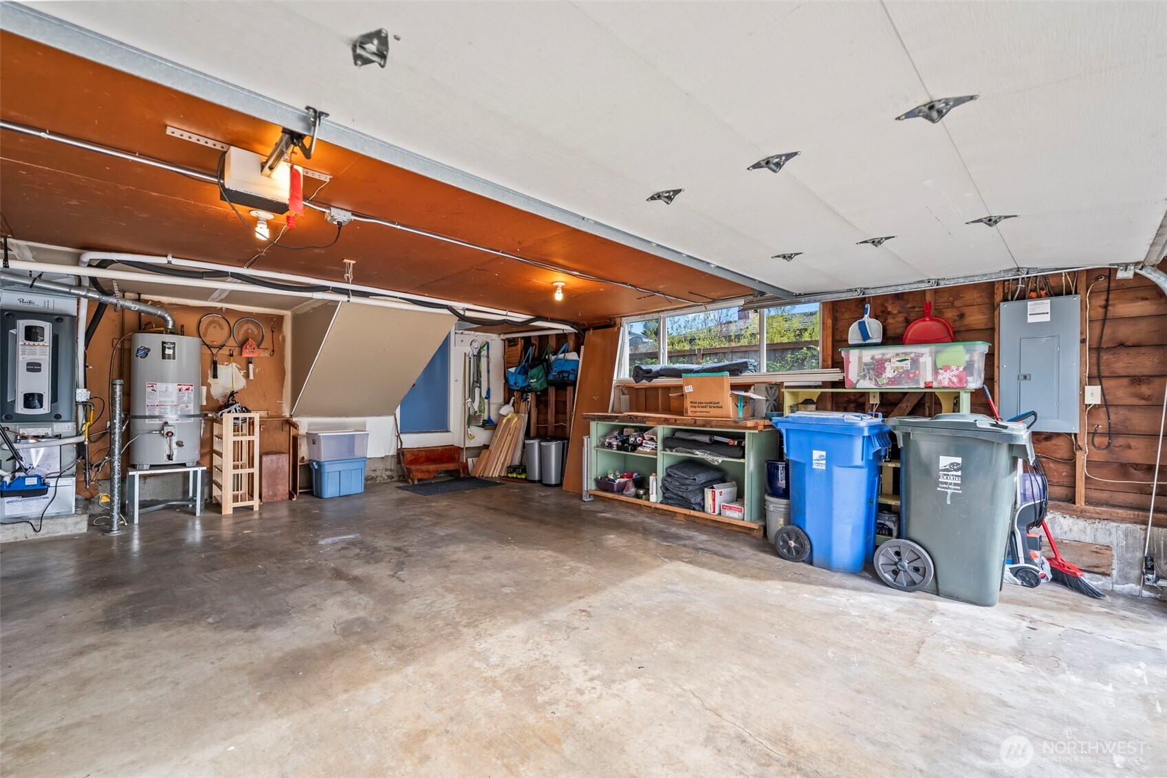 1307 N Huson Street , Tacoma, WA 98406