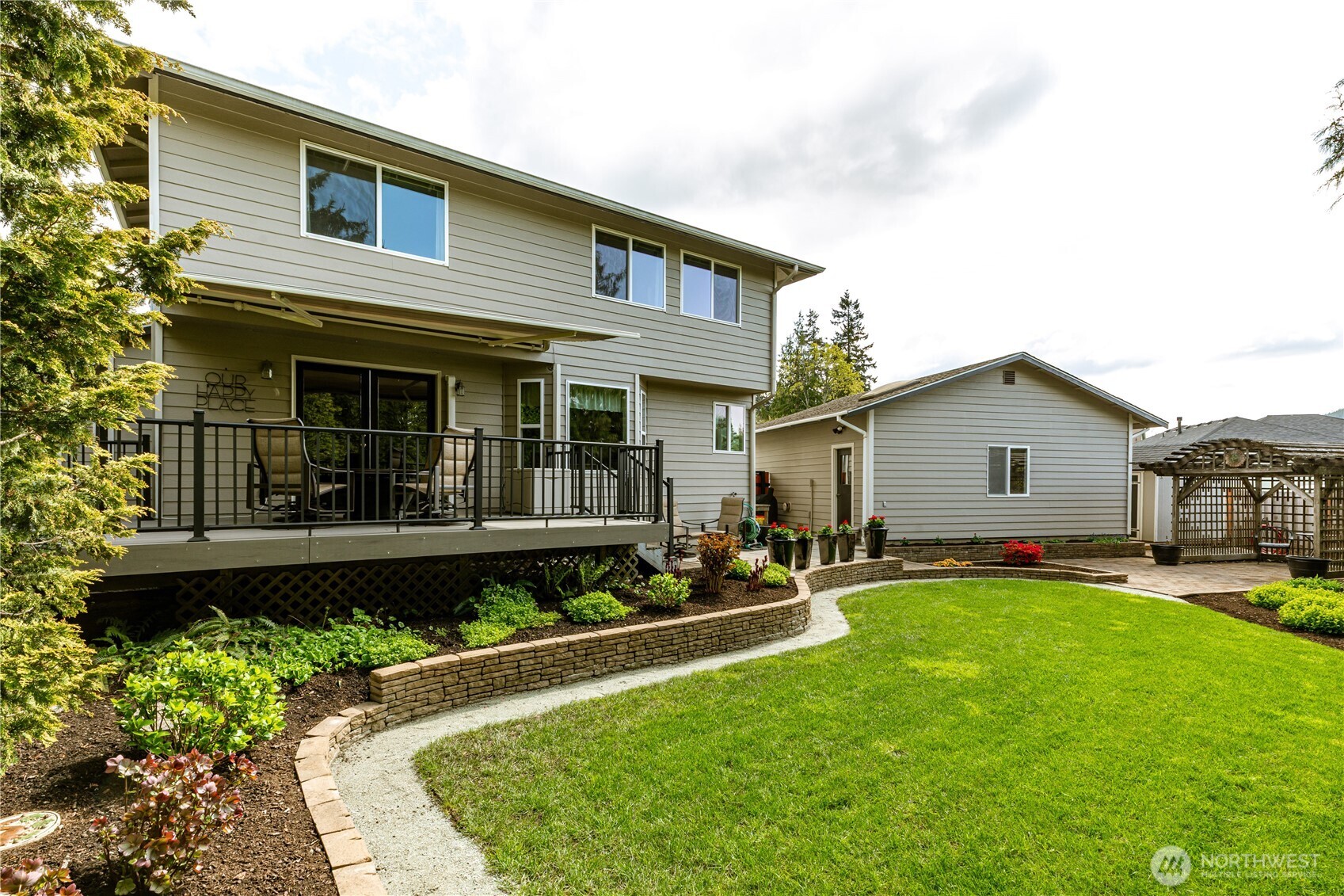 423 S 32nd Place , Mount Vernon, WA 98274