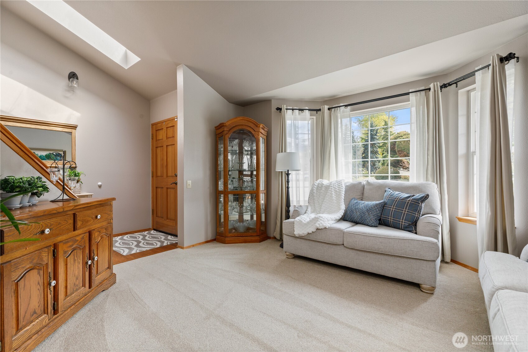 423 S 32nd Place , Mount Vernon, WA 98274
