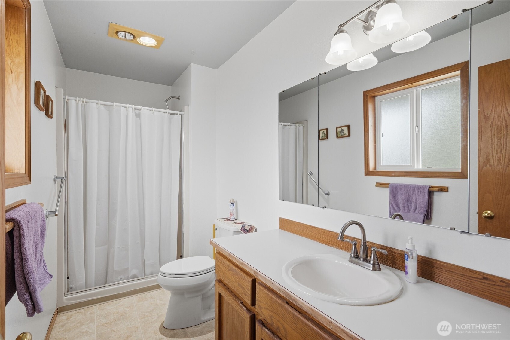 1036 Ridgeway Drive , Lynden, WA 98264