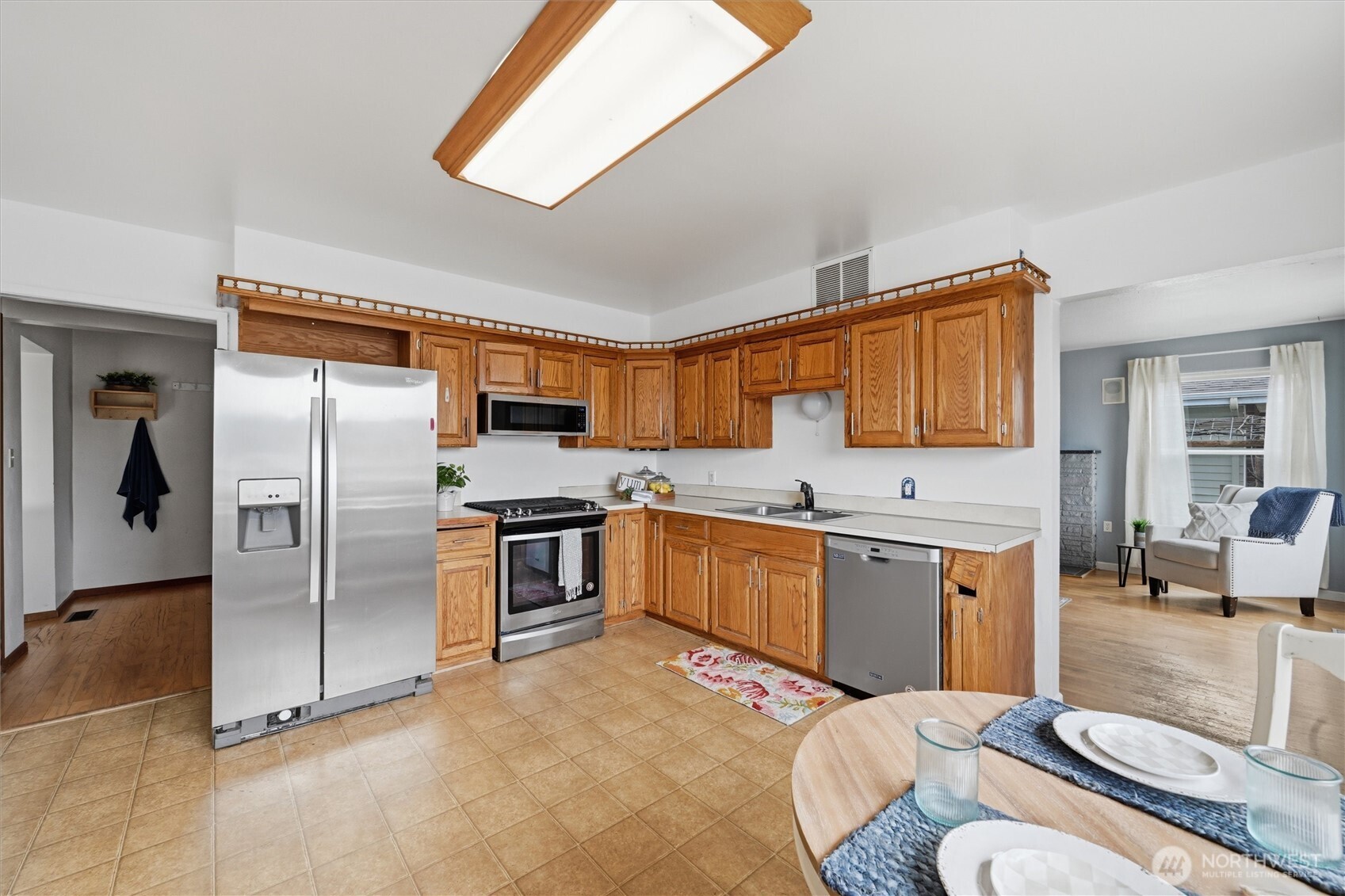 808 Judson Street , Lynden, WA 98264