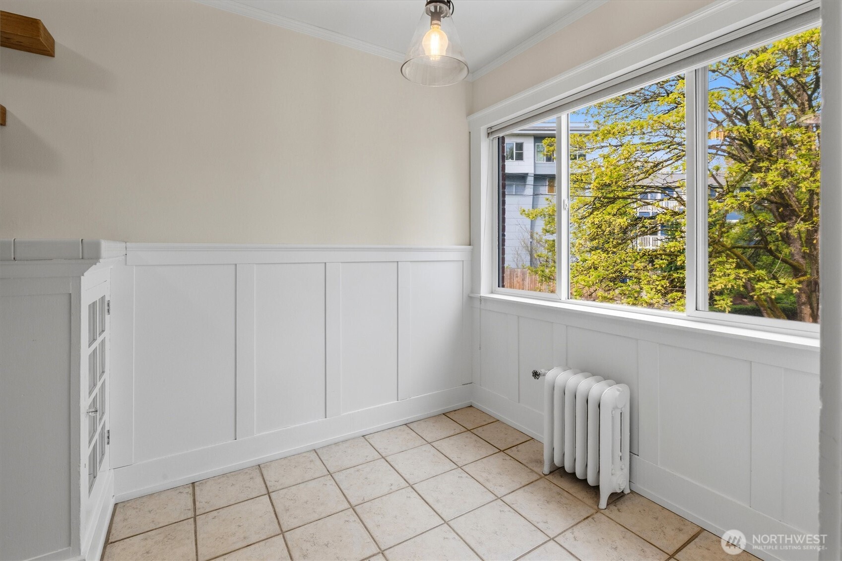 1640 18th Avenue #6, Seattle, WA 98122