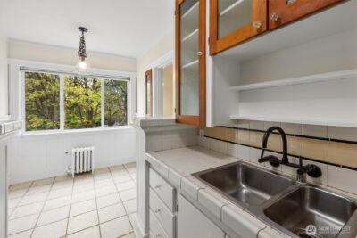 1640 18th Avenue #6, Seattle, WA 98122 - Photo 17