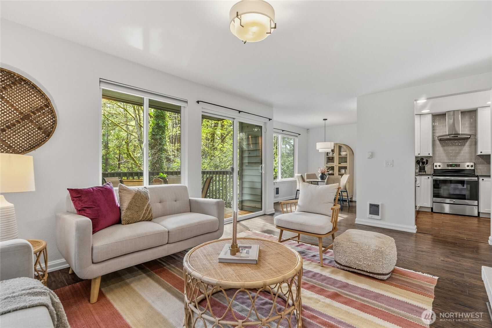 12711 NE 129th Court #G101, Kirkland, WA 98034