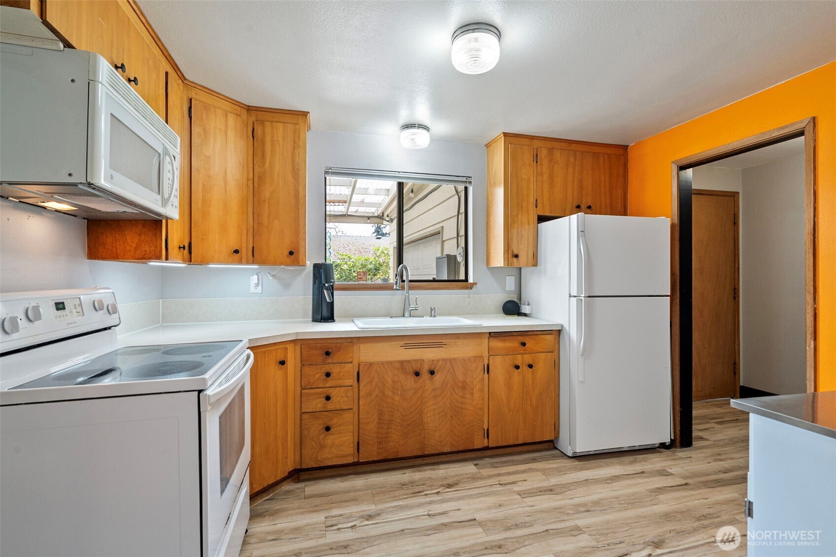 5608 N 42nd Street , Tacoma, WA 98407