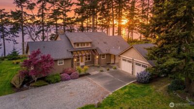 725 N Sunset Drive , Camano Island, WA 98282
