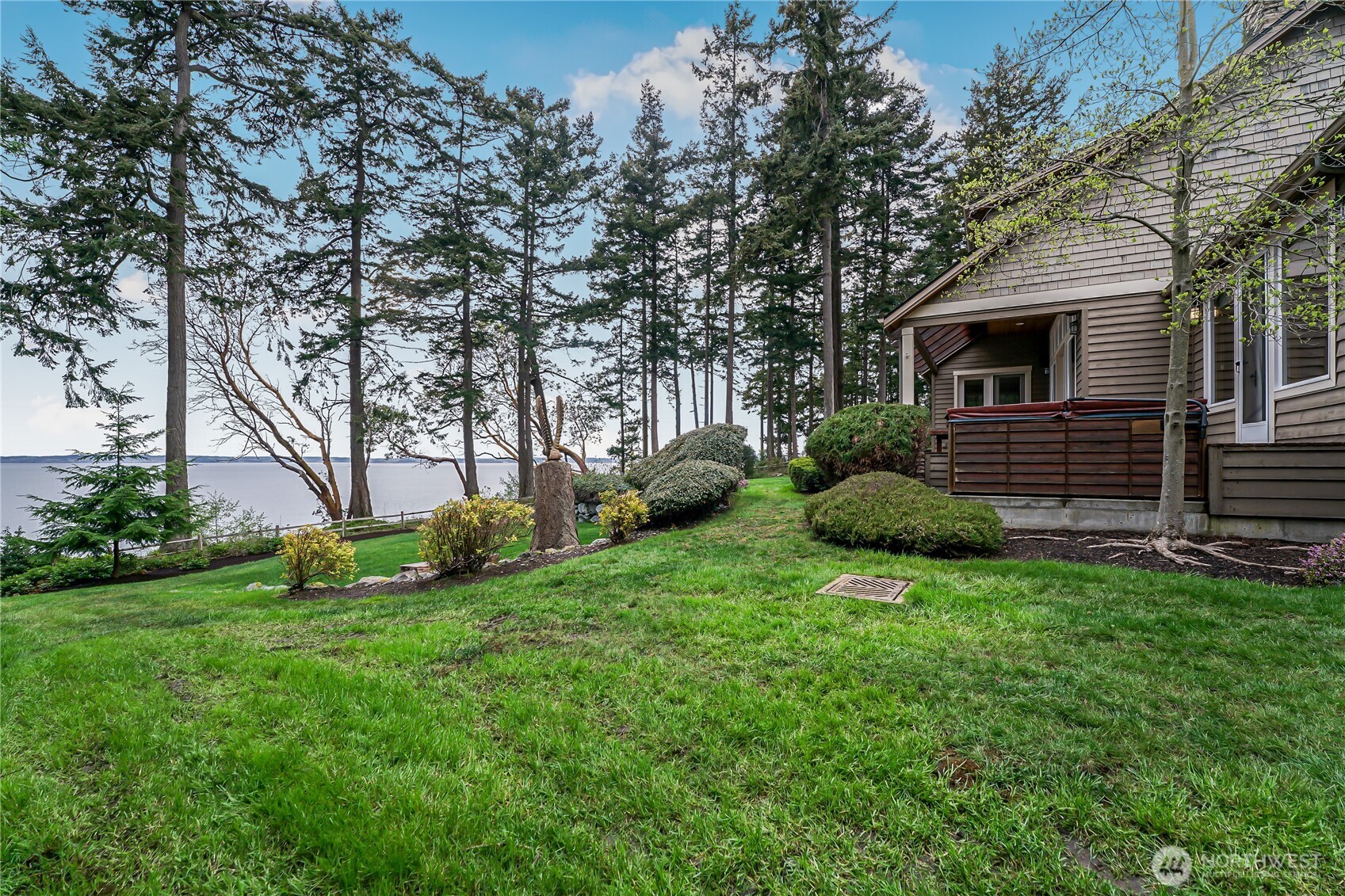 725 N Sunset Drive , Camano Island, WA 98282