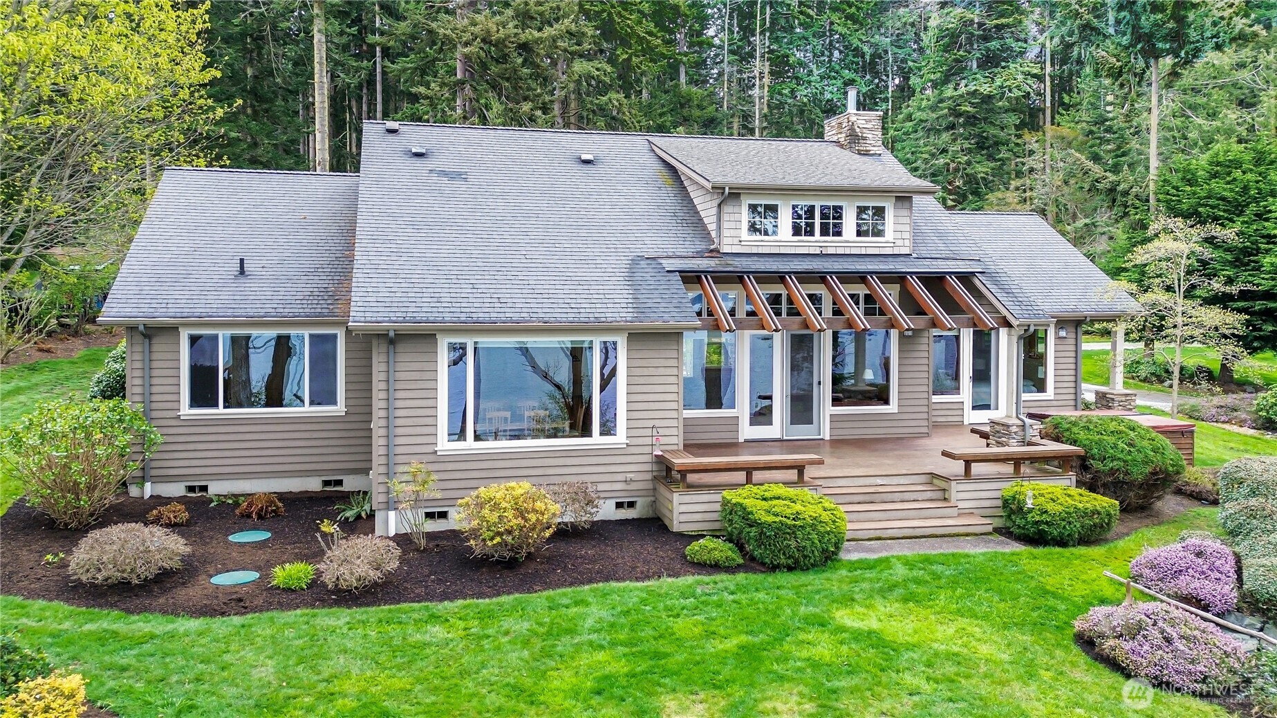 725 N Sunset Drive , Camano Island, WA 98282