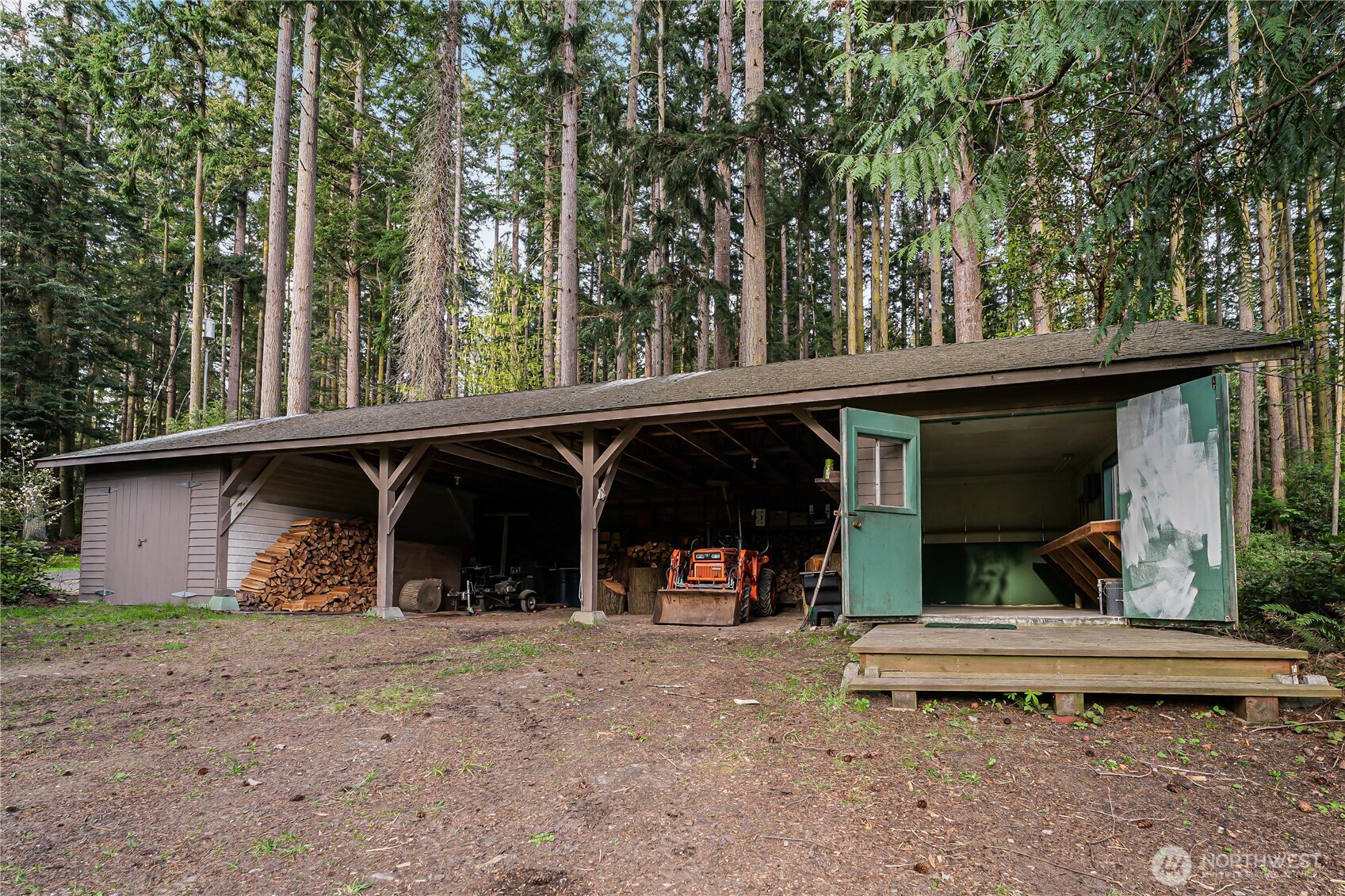 725 N Sunset Drive , Camano Island, WA 98282