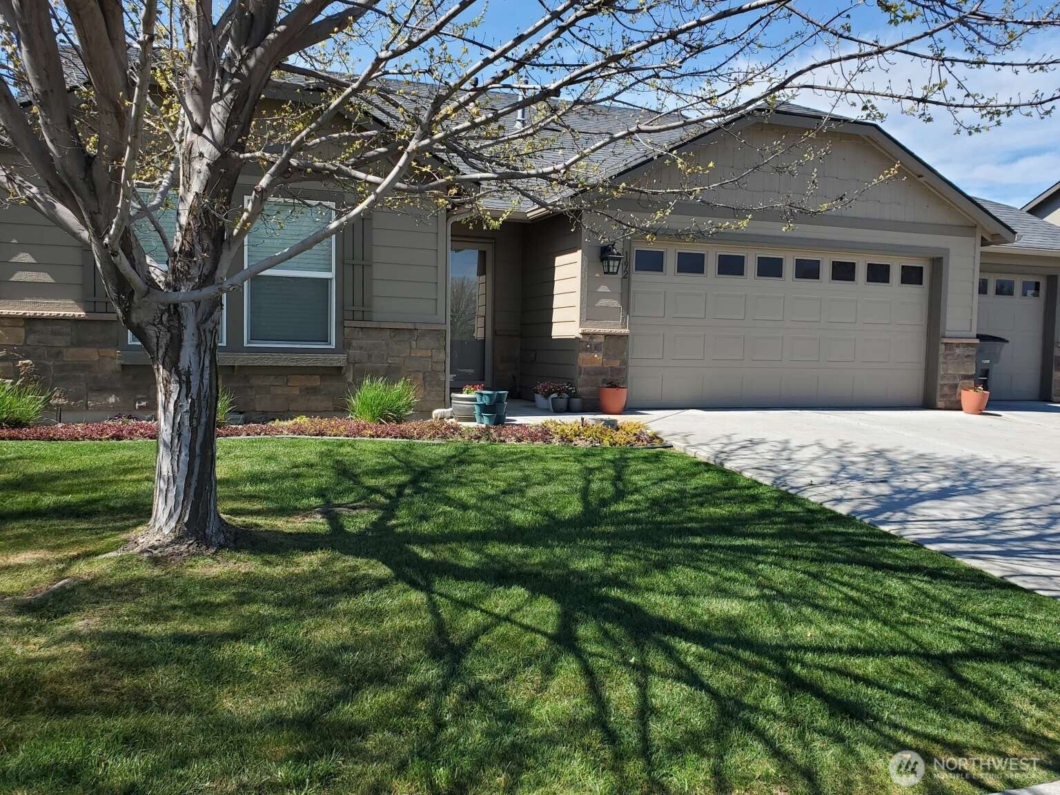 192 S Osborne Street , Kennewick, WA 99336