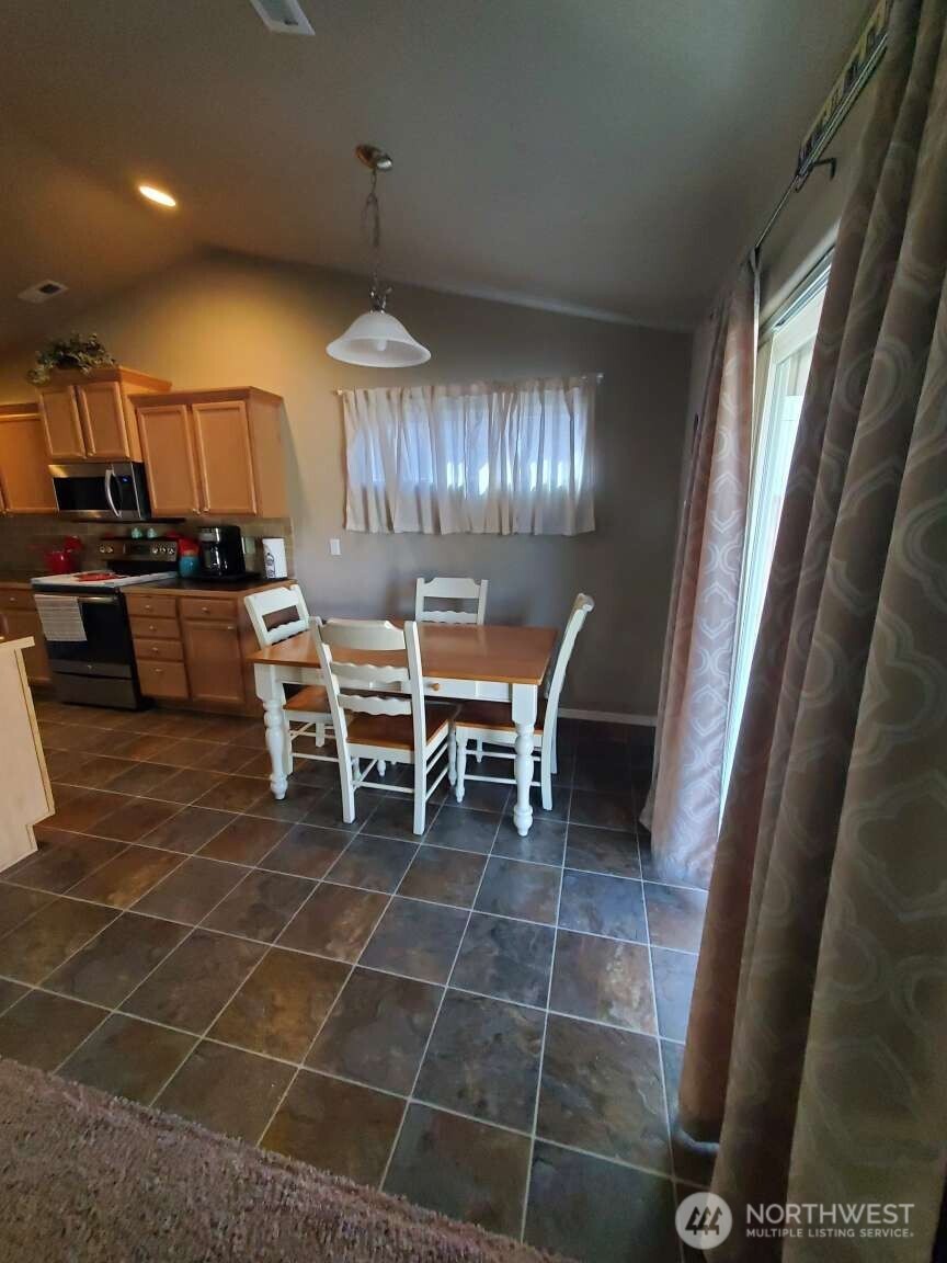 192 S Osborne Street , Kennewick, WA 99336