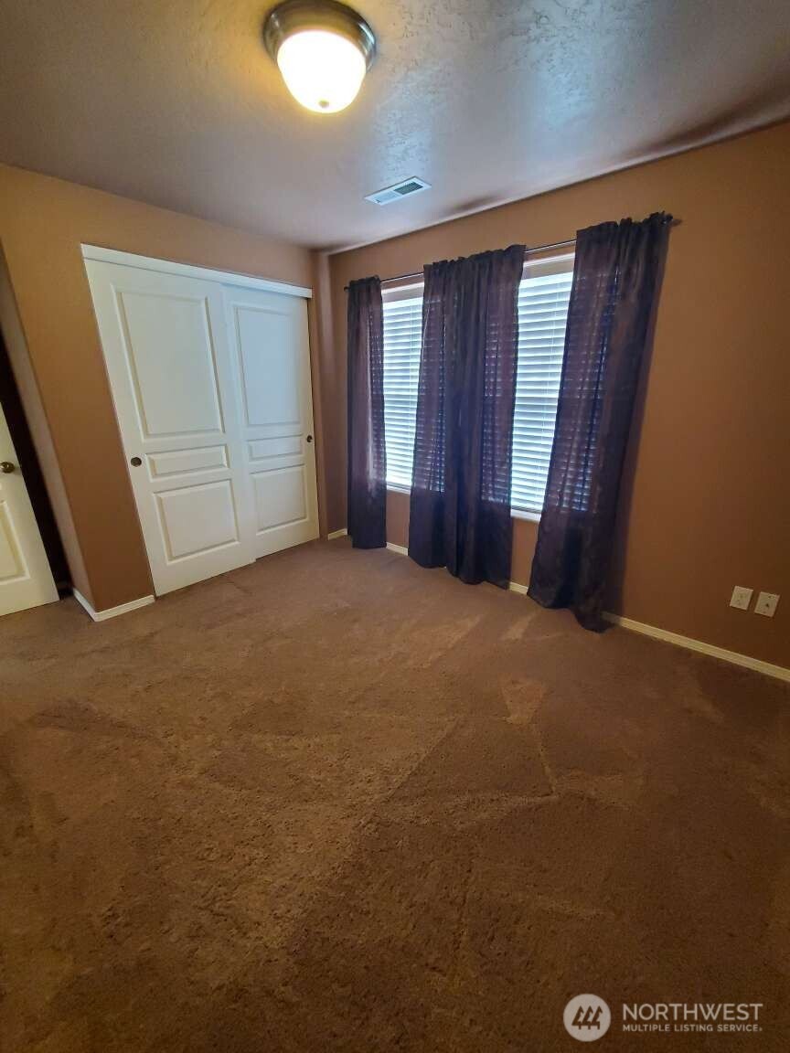 192 S Osborne Street , Kennewick, WA 99336
