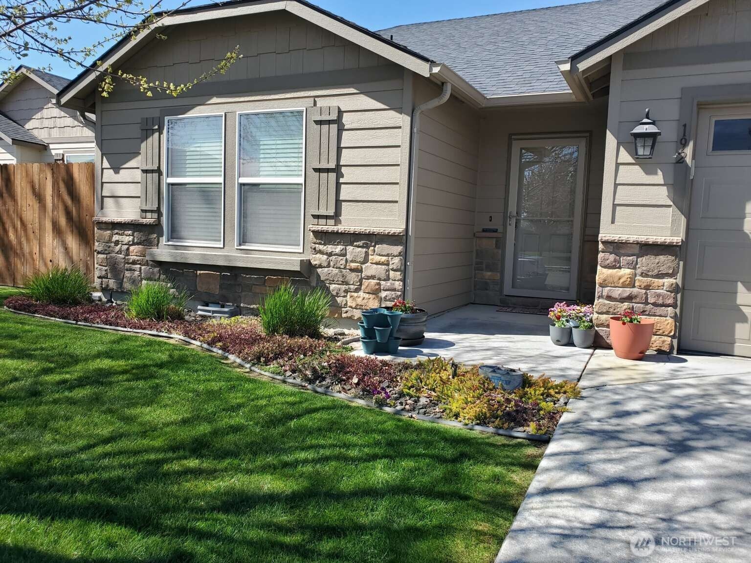192 S Osborne Street , Kennewick, WA 99336