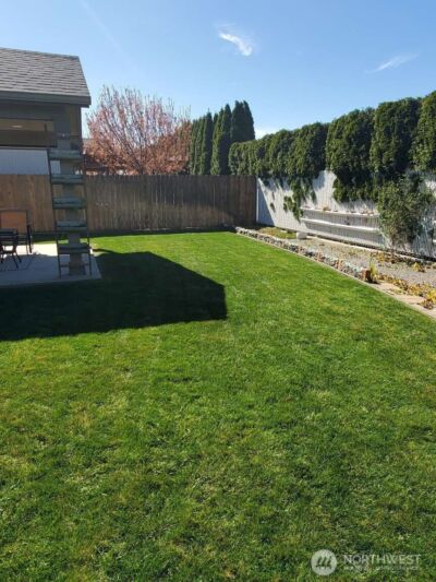 192 S Osborne Street , Kennewick, WA 99336 - Photo 6