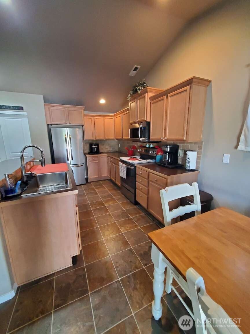 192 S Osborne Street , Kennewick, WA 99336
