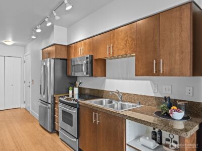 5650 24th Avenue NW #312, Seattle, WA 98107 - Photo 11