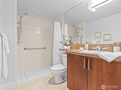 5650 24th Avenue NW #312, Seattle, WA 98107 - Photo 4