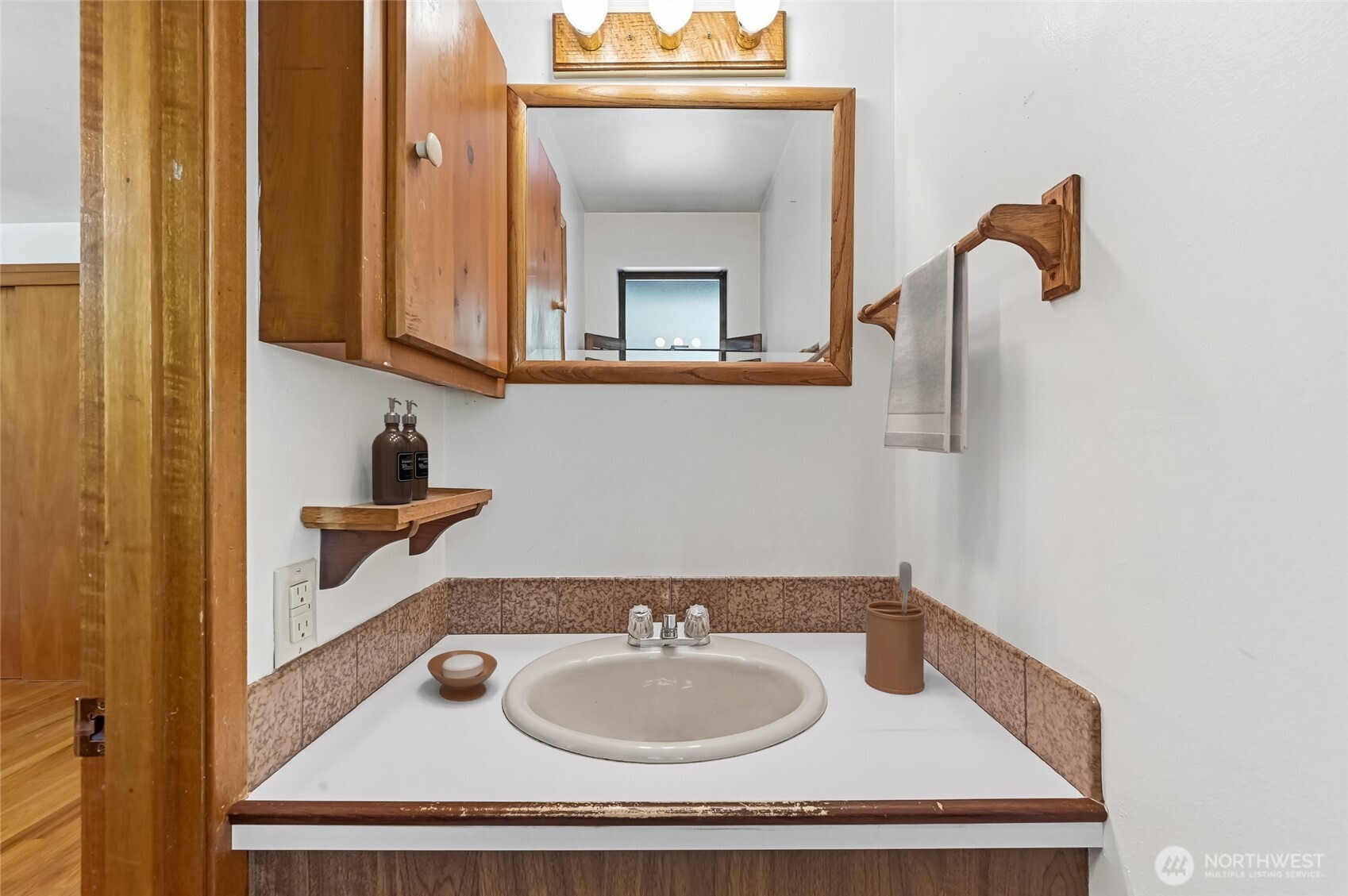 5119 194th (Veterans Way) Street SW, Lynnwood, WA 98036