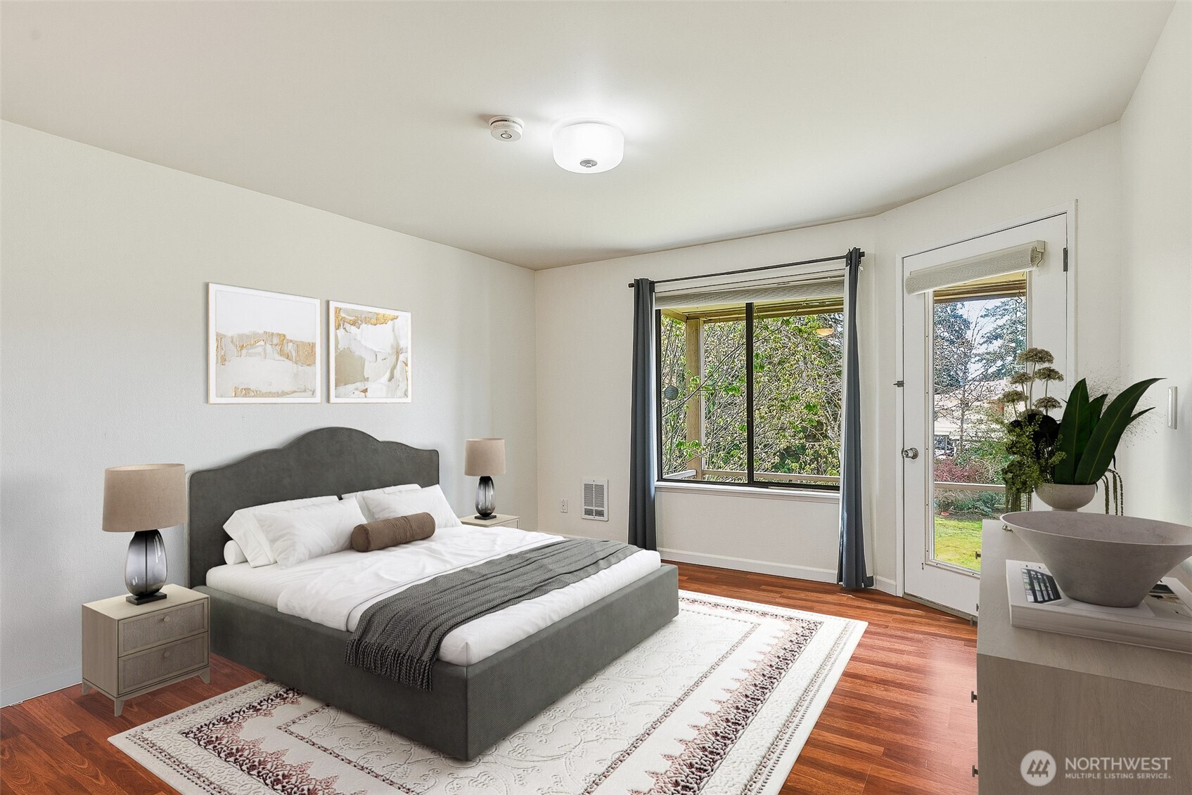 23003 Lakeview Drive #208, Mountlake Terrace, WA 98043
