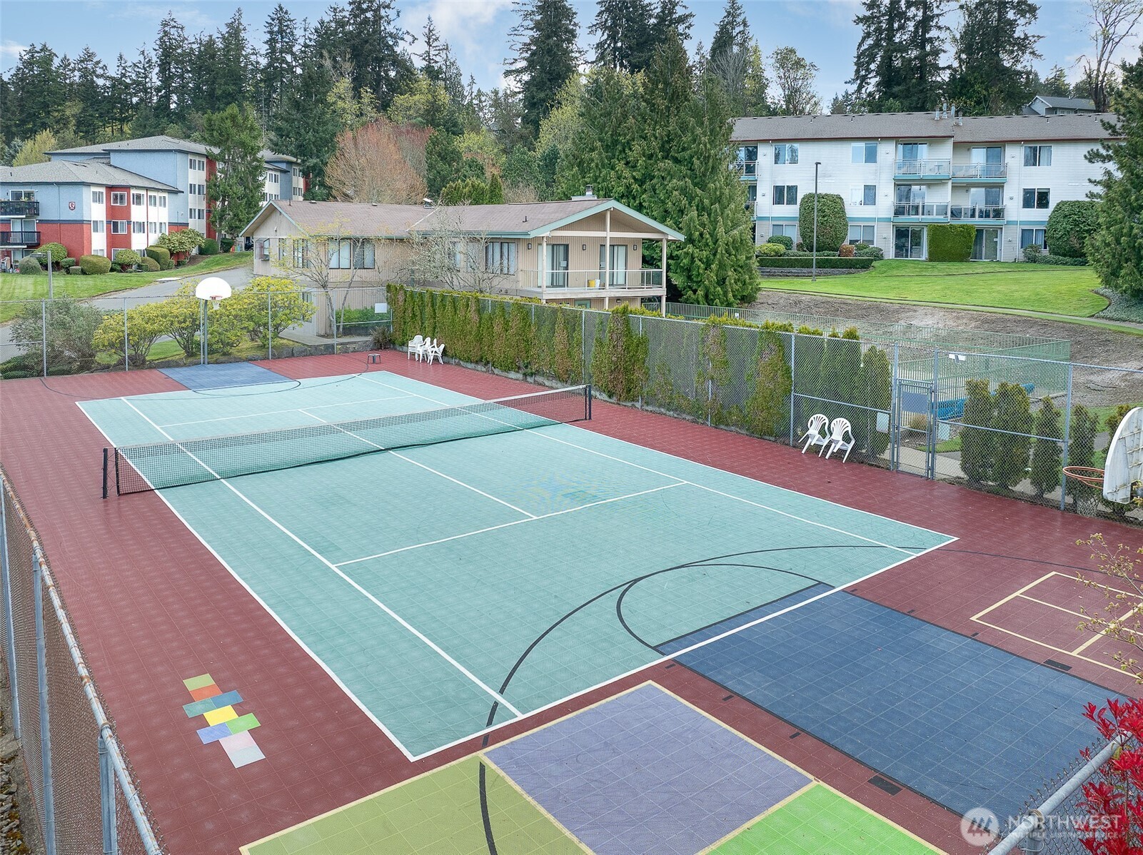 23003 Lakeview Drive #208, Mountlake Terrace, WA 98043