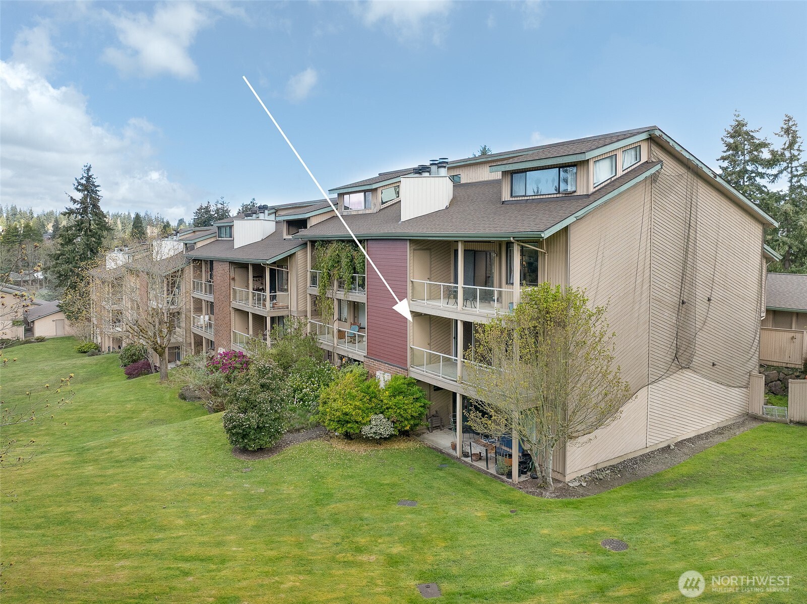 23003 Lakeview Drive #208, Mountlake Terrace, WA 98043