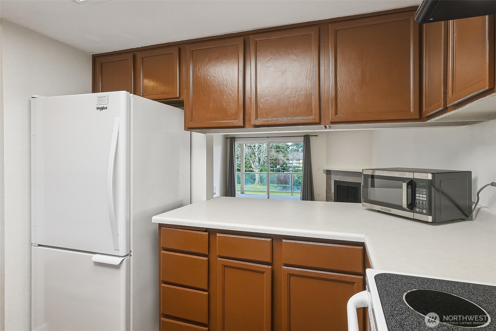 23003 Lakeview Drive #208, Mountlake Terrace, WA 98043