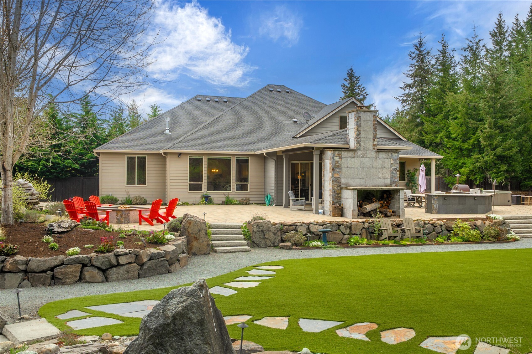 31627 SE 280th Court , Ravensdale, WA 98051
