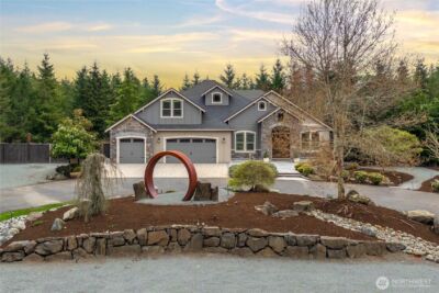 31627 SE 280th Court , Ravensdale, WA 98051