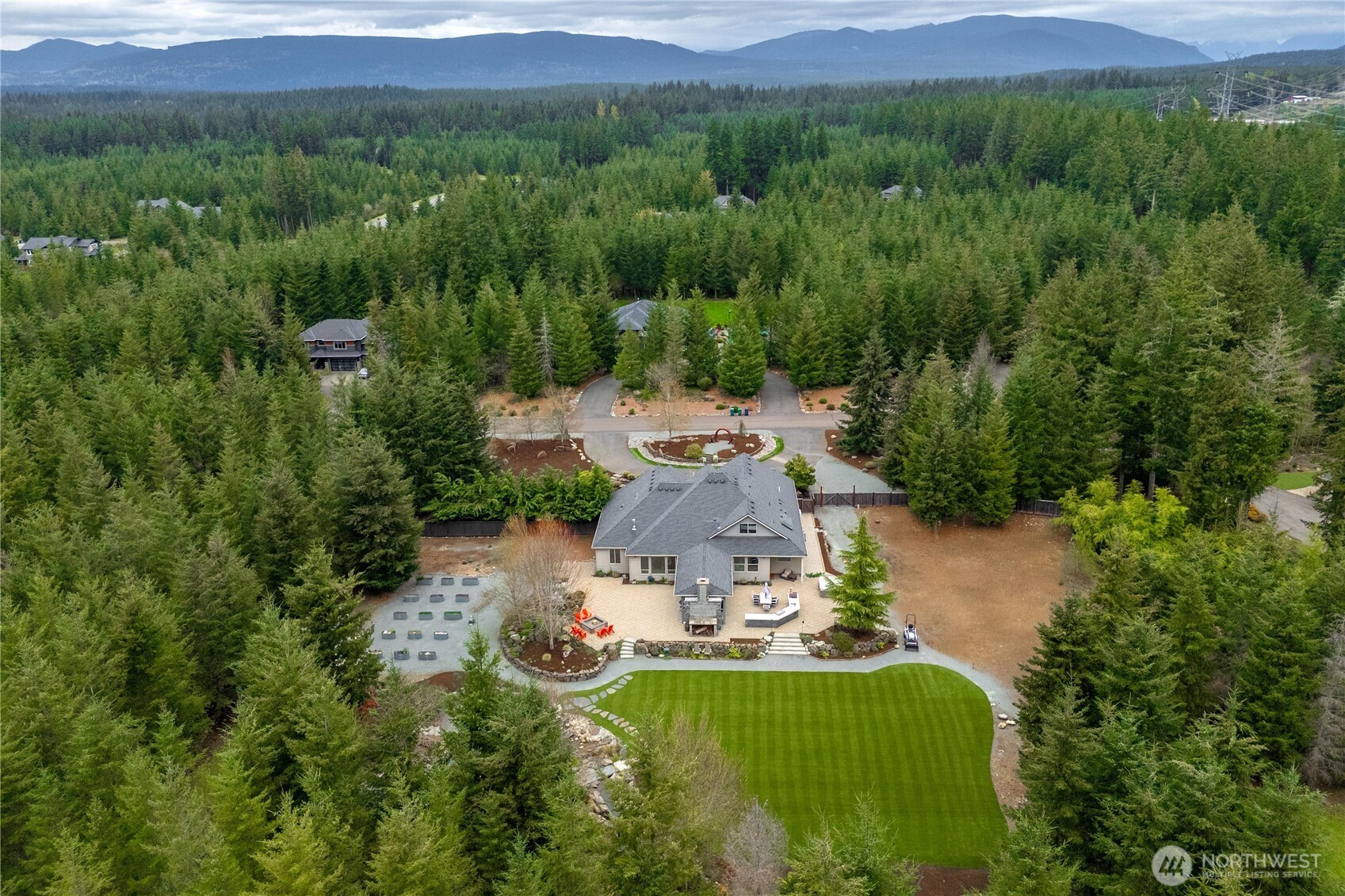 31627 SE 280th Court , Ravensdale, WA 98051