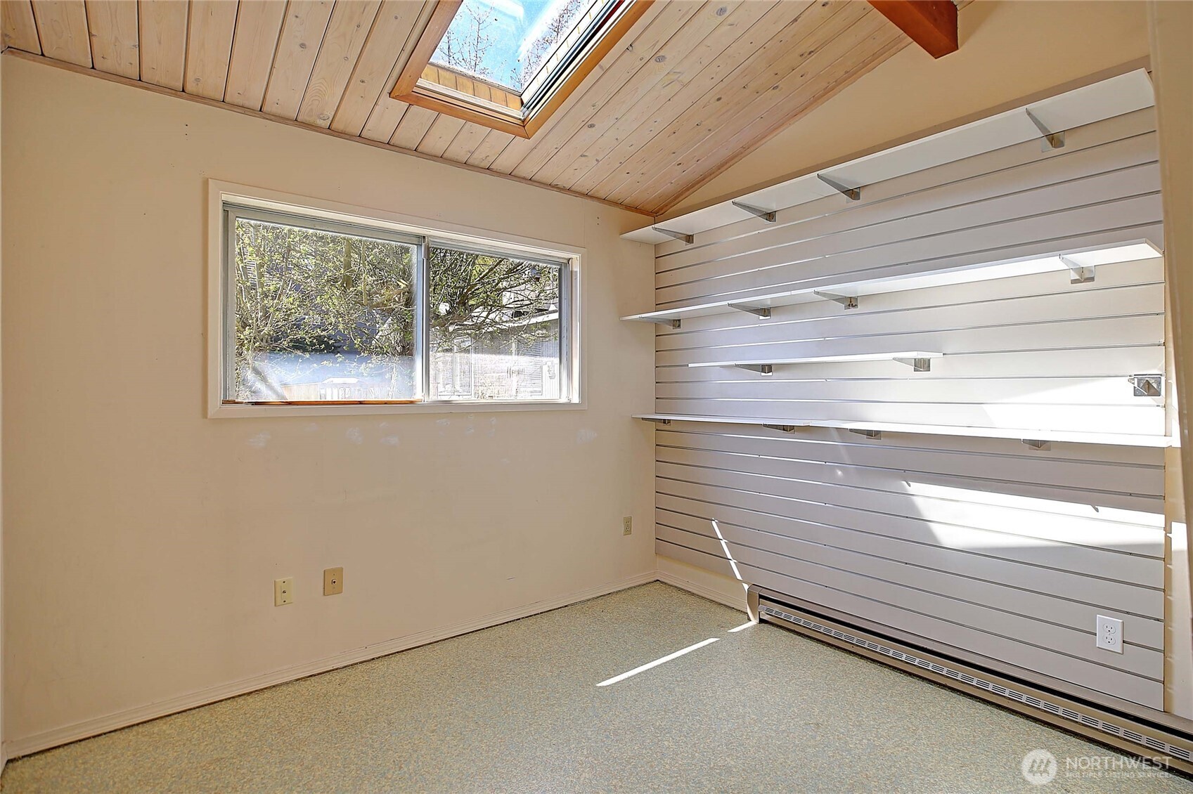 634 Lehman Drive , Camano Island, WA 98282