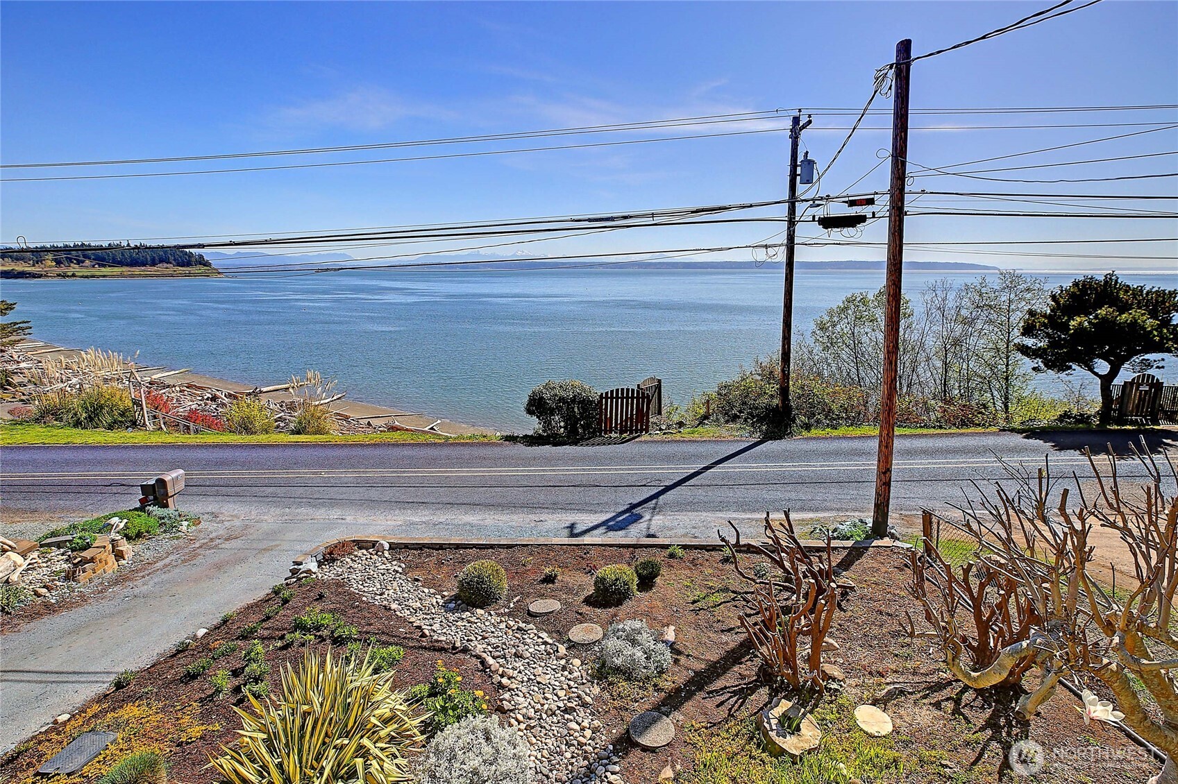 634 Lehman Drive , Camano Island, WA 98282