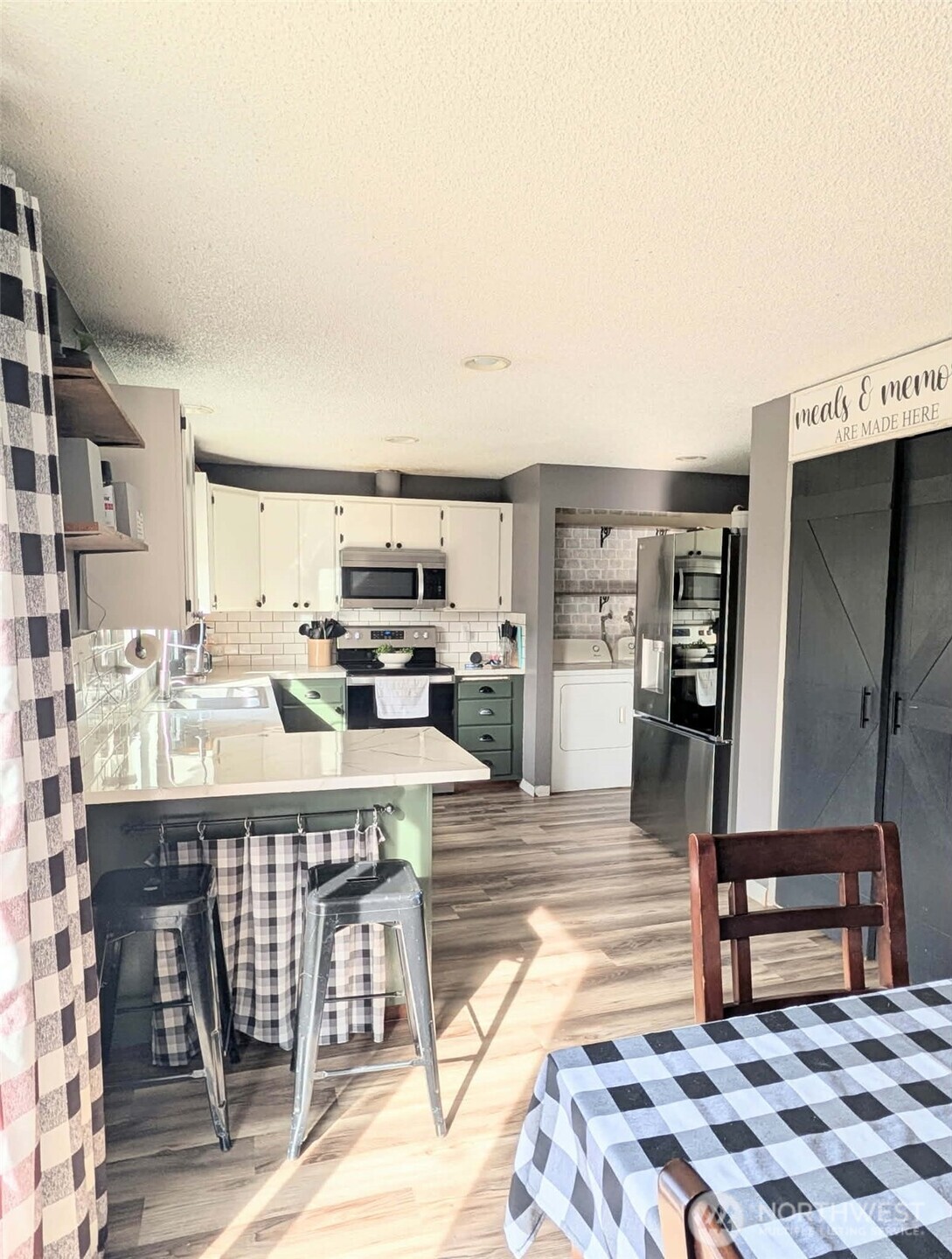 1710 W Young , Elma, WA 98541
