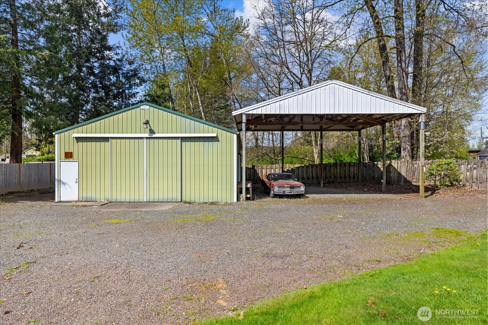 907 Dyer Road , Sultan, WA 98294