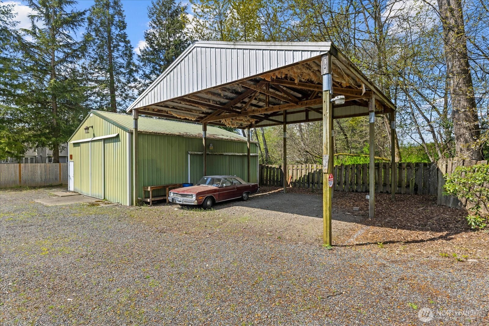 907 Dyer Road , Sultan, WA 98294